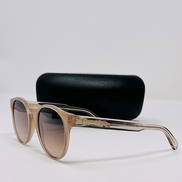 NEW Salvatore Ferragamo Brown Gradient Women Sunglasses SF1068S 27852 AUTHENTIC - Picture 1 of 5